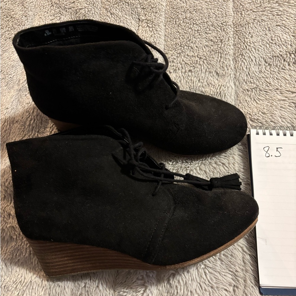 Dr. Scholl's Black Suede Wedge Boots